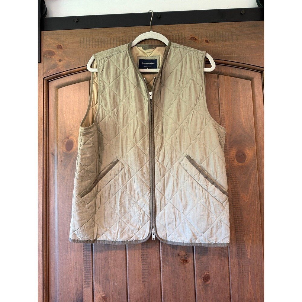 Abercrombie & Fitch Quilted Vest